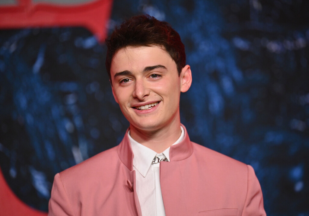 ‘stranger Things’ Star Noah Schnapp Says He’s ‘more Similar’ To His On Screen Character Than He Thought