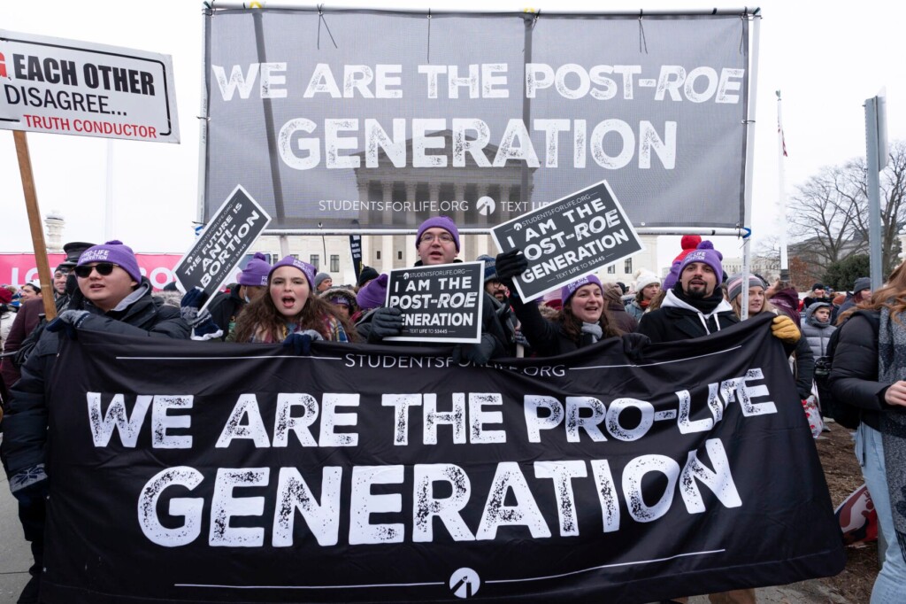 Us Divided Over Roe’s Repeal As Abortion Foes Gird For March For Life