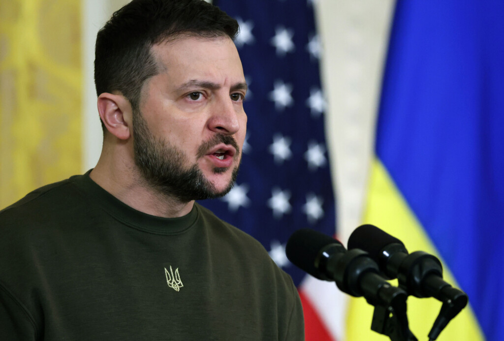 Volodymyr Zelenskyy Tells Golden Globes Attendees Ukraine Will Win Its War With Russia