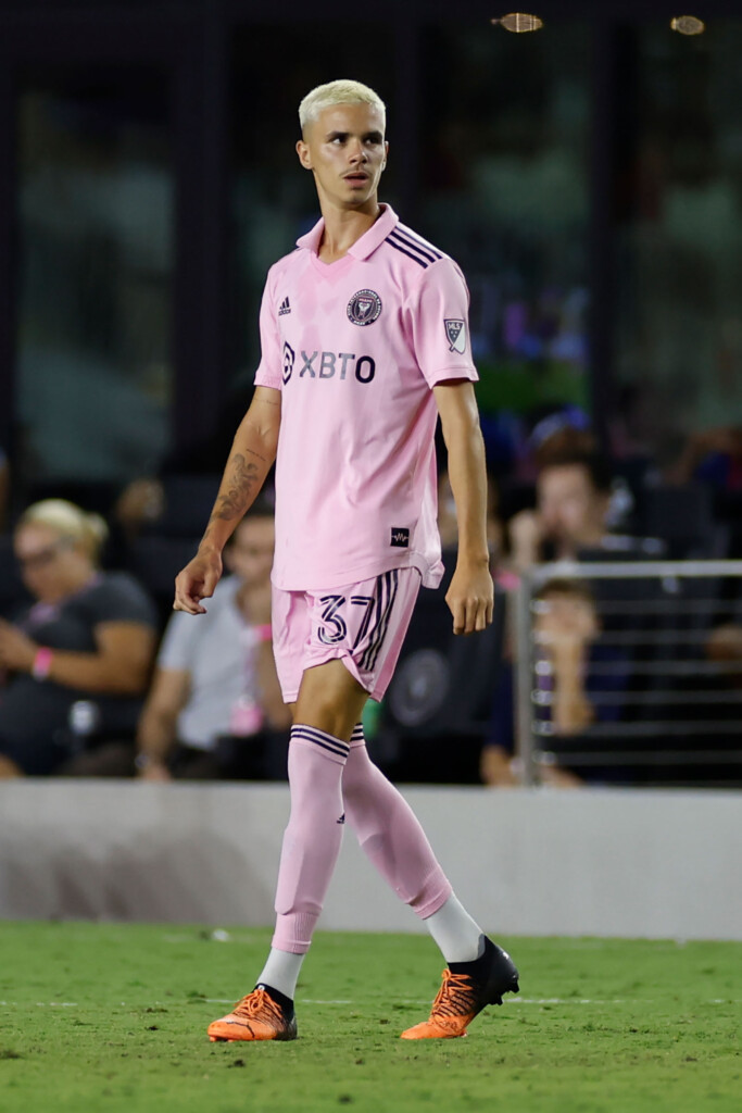 David Beckham’s Son, Romeo, Joins Premier League B Team