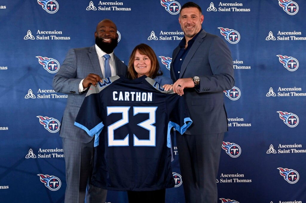 Titans’ 1st Black Gm Says He Stands On ‘shoulders Of Giants’