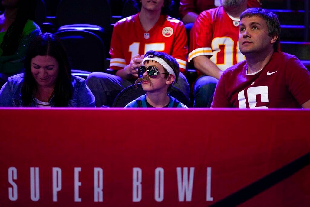 Donna Kelce Brings Cookies For Sons At Super Bowl Opener