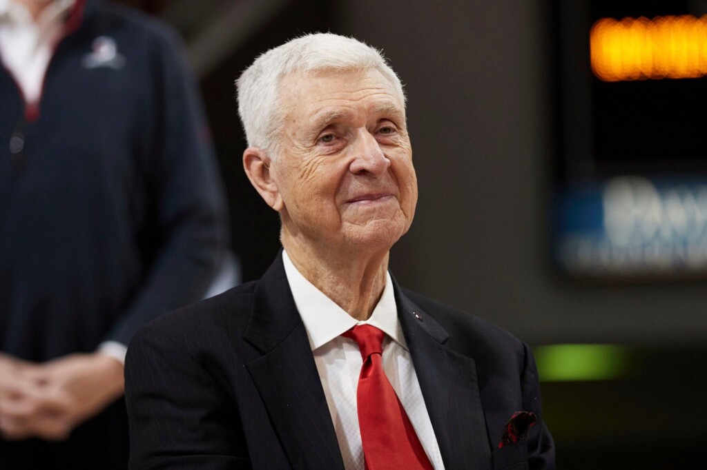 Terry Holland, Who Transformed Virginia Basketball, Dies