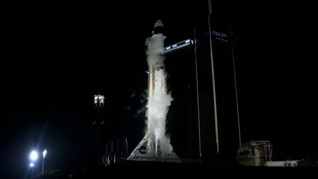 Spacex, Nasa Astronaut Launch To International Space Station Called Off At Last Minute