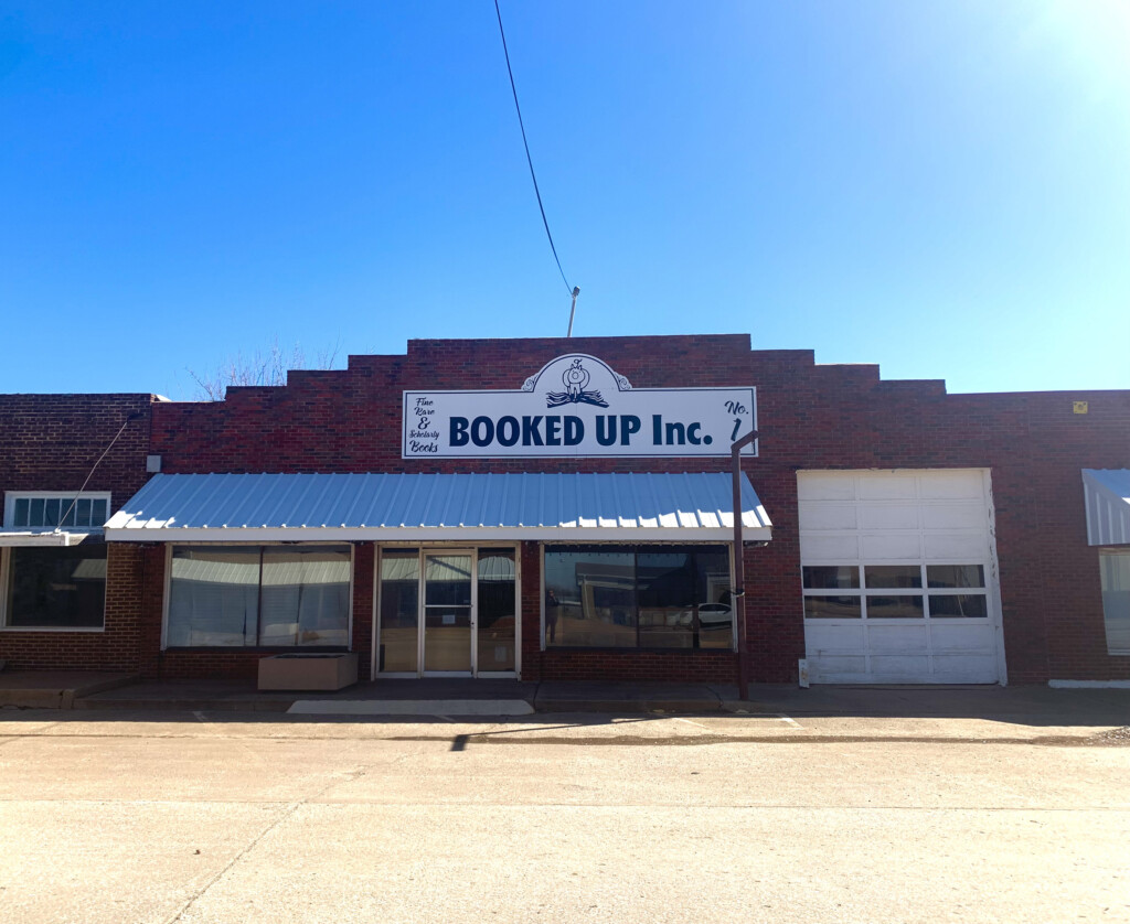 Chip Gaines Purchases Author Larry Mcmurtry’s Historic Texas Bookstore
