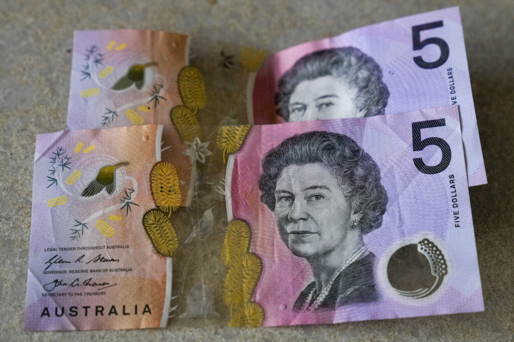 Australia To Remove British Monarchy From Bank Notes