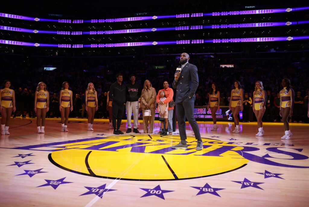 La Lakers Honor Lebron James In Pregame Ceremony Game After Becoming Nba’s All Time Scoring Leader
