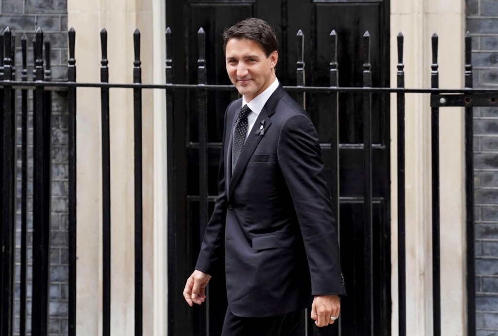 Justin Trudeau: Us Warplane Shoots Down Object Over Northern Canada