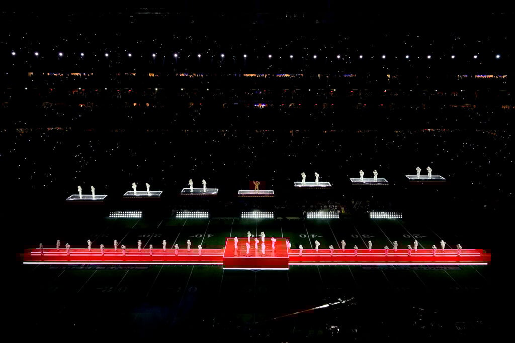 Rihanna Delivers Soaring Super Bowl Halftime Performance