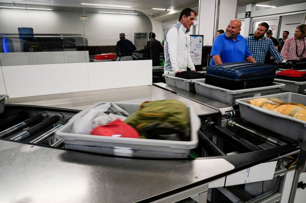 Record 6,542 Guns Intercepted At Us Airport Security In 2022