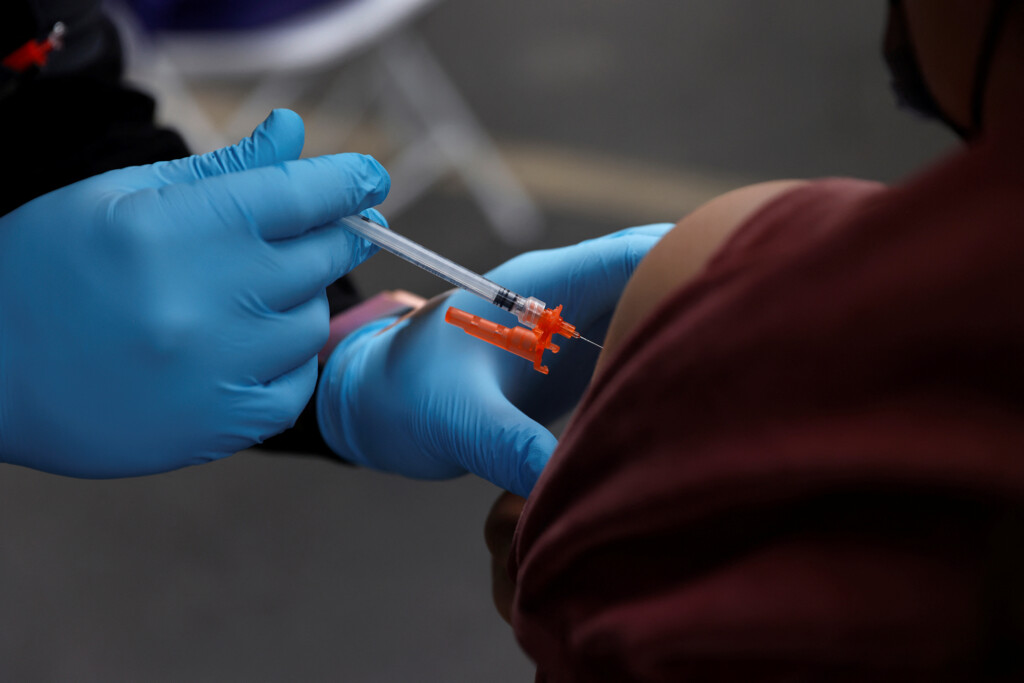 First On Cnn: Hhs Secretary Sends Letter To State Governors On What’s To Come When Covid 19 Public Health Emergency Ends