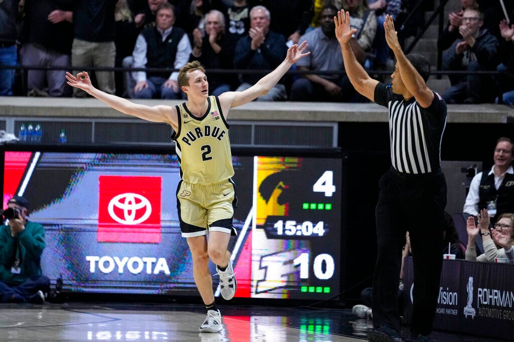 No. 1 Purdue Turns Back Iowa