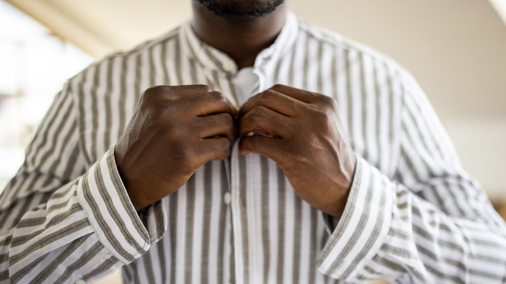 How Many Times Can You Wear Pajamas, Jeans And Other Clothes Without Washing Them? Experts Weigh In