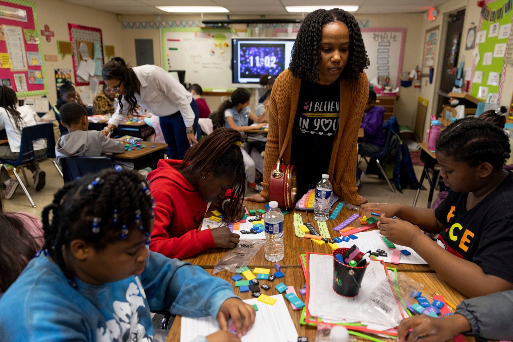 <p>Roni Ramos and Sara Neal teach math at Whitehall Elementary School, Tuesday, Jan. 24, 2023, in Bowie, Md.</p>
