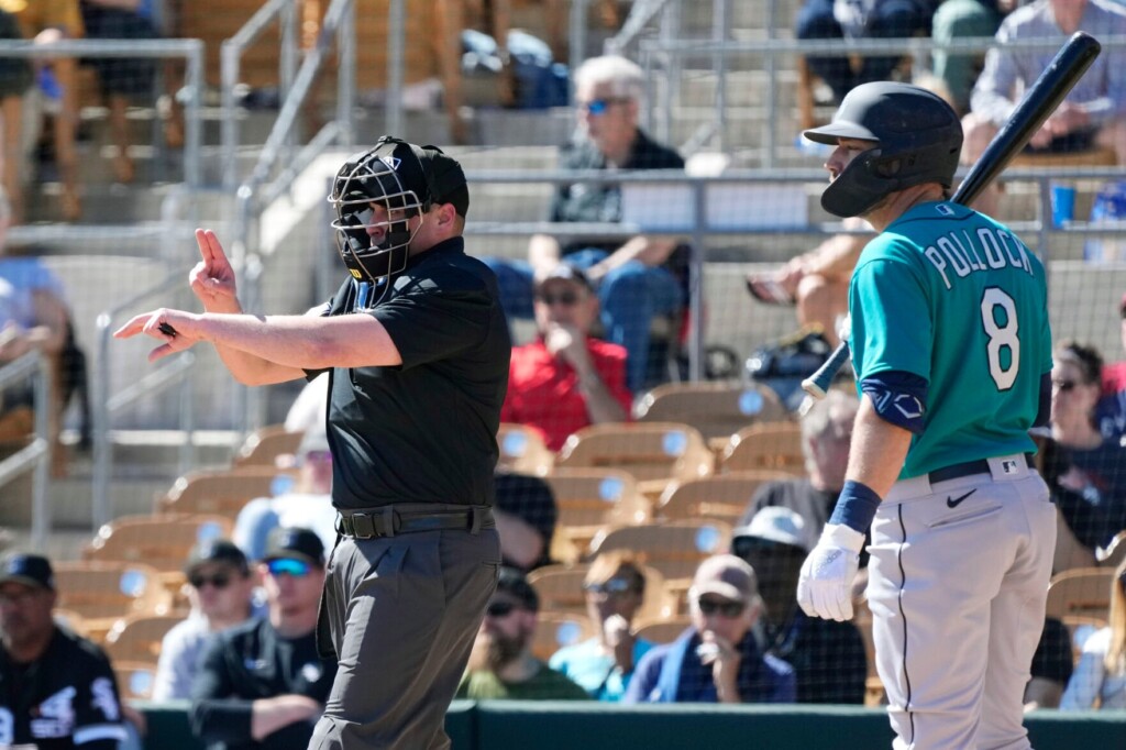 It’s Working: Pitch Clock Shaves 20 Minutes From Early Games