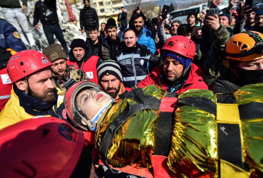 Rescuers Push To Find Survivors Of ‘disaster Of The Century’