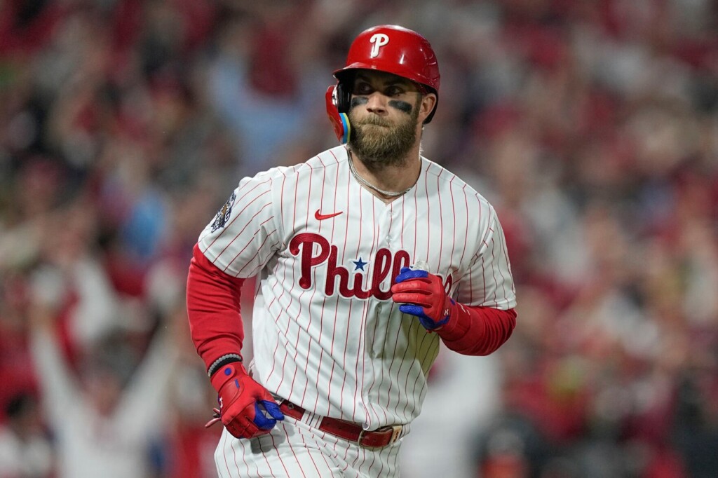 Phillies’ Dombrowski: Harper Likely To Report In 2 Weeks
