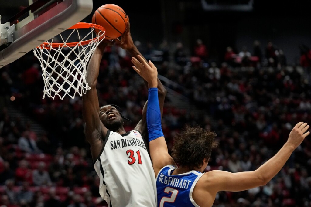 Mensah, No. 22 Aztecs Beat Boise State For Mwc Lead
