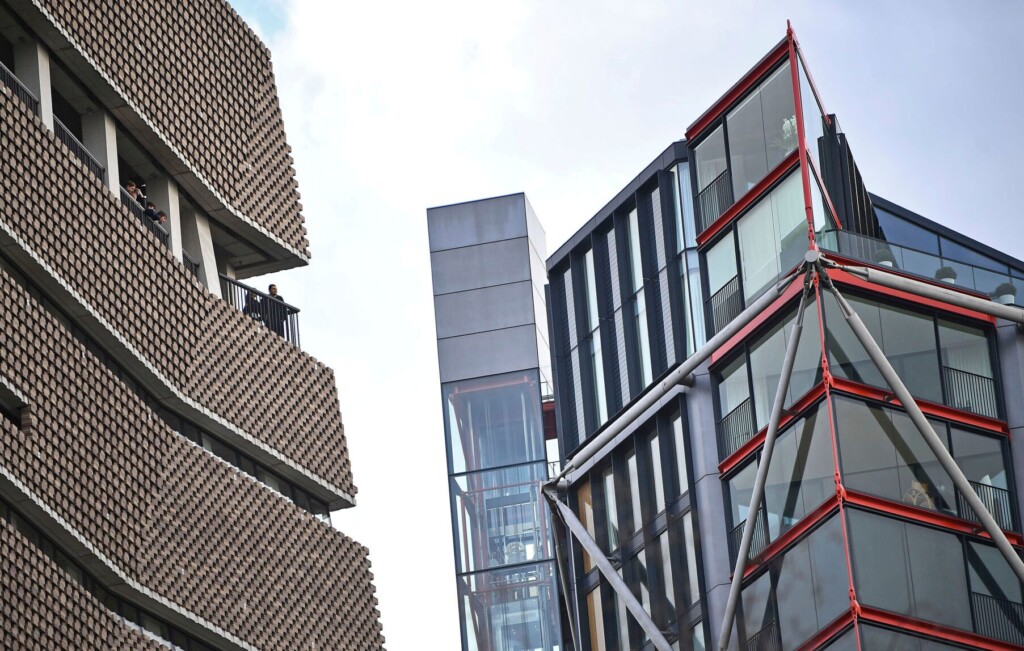Neighbors Win Privacy Feud With United Kingdom Art Gallery