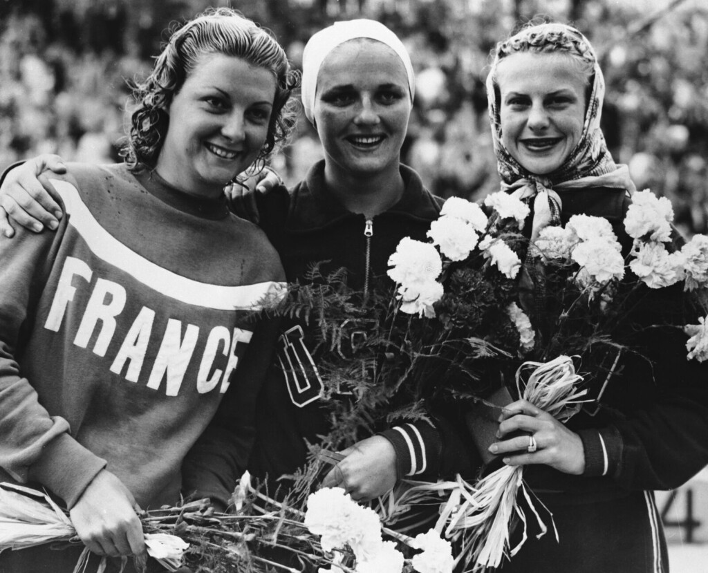 Pat Mccormick, 4 Time Olympic Diving Champion, Dies At 92