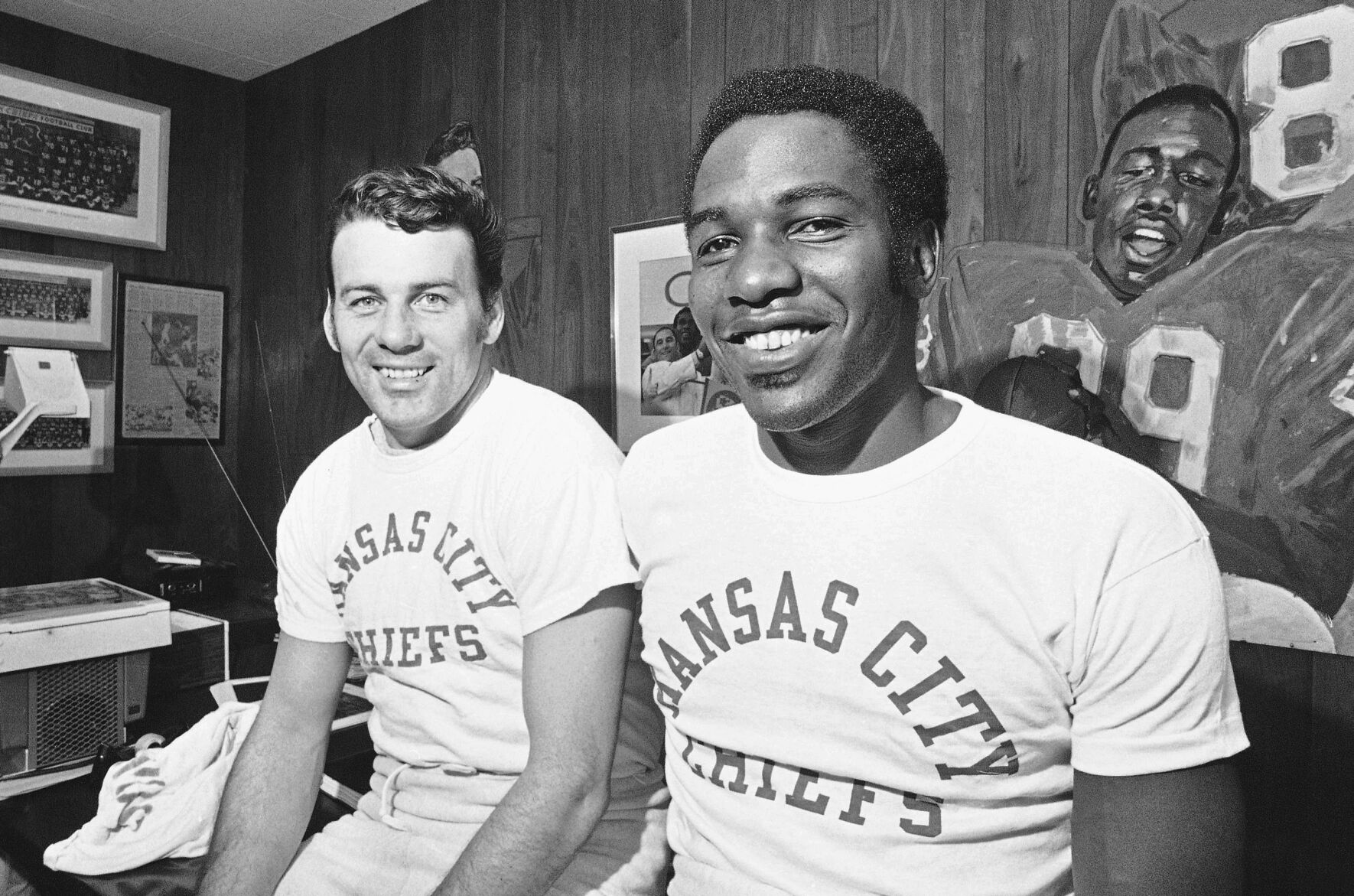 <p>Kansas City Chiefs quarterback Len Dawson, left, and wide receiver Otis Taylor, smile in this photo from 1971. Taylor died Thursday after more than a decade of health problems.</p>