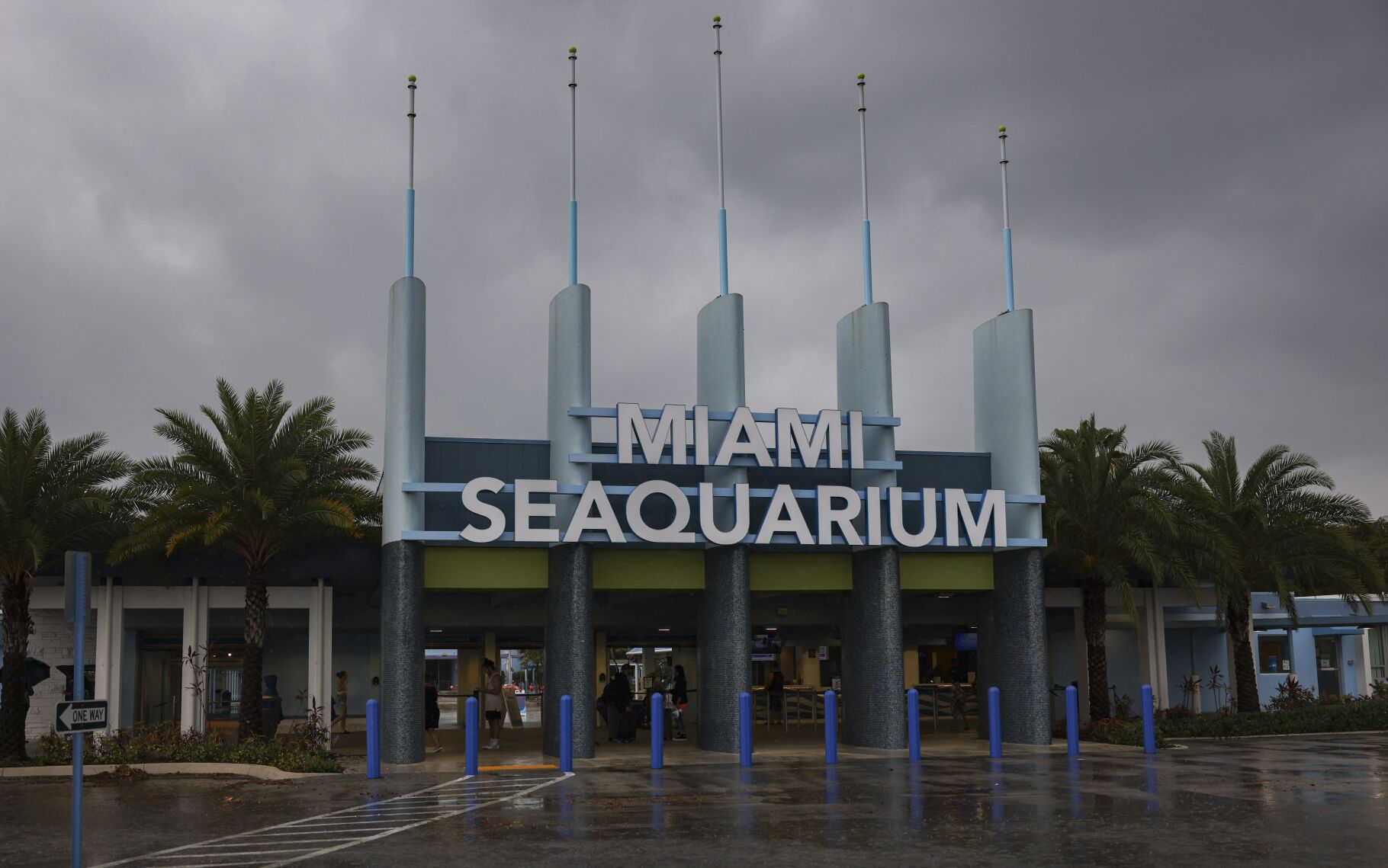 <p>The entrance to Miami Seaquarium is seen, Thursday in Miami. </p>