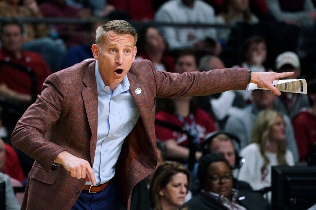 March Madness: Alabama Aims To Avoid Giant Killers In South