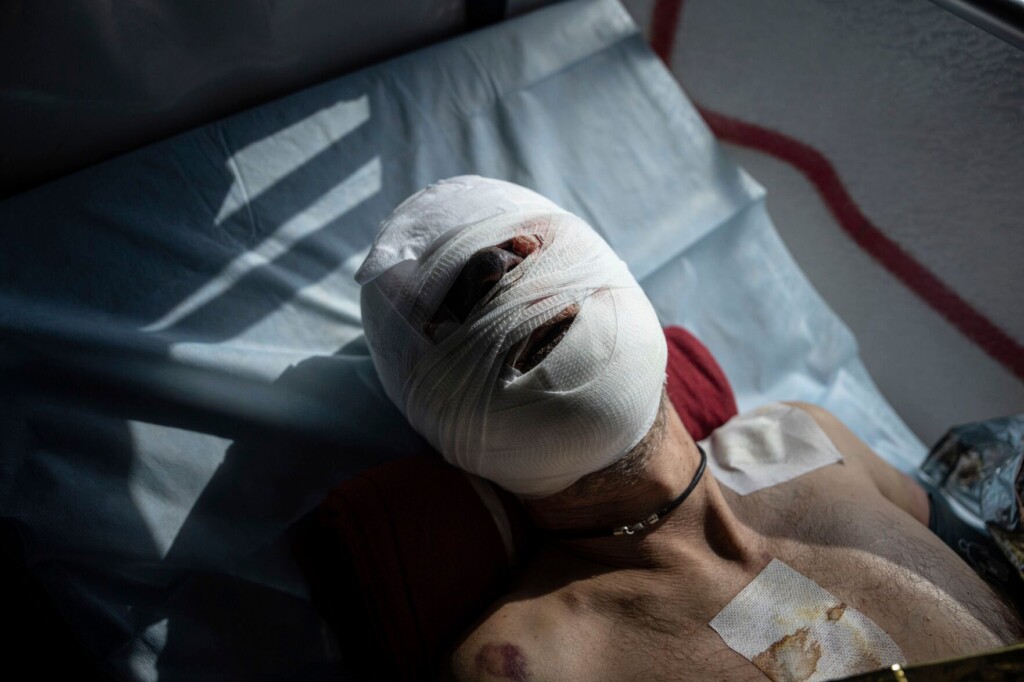 ‘on Tour In Hell’: Wounded Ukrainian Soldiers Evacuated