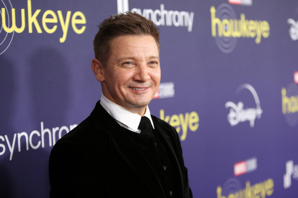 Jeremy Renner Shares Adorable Note He Got From His Nephew After Snowplow Accident