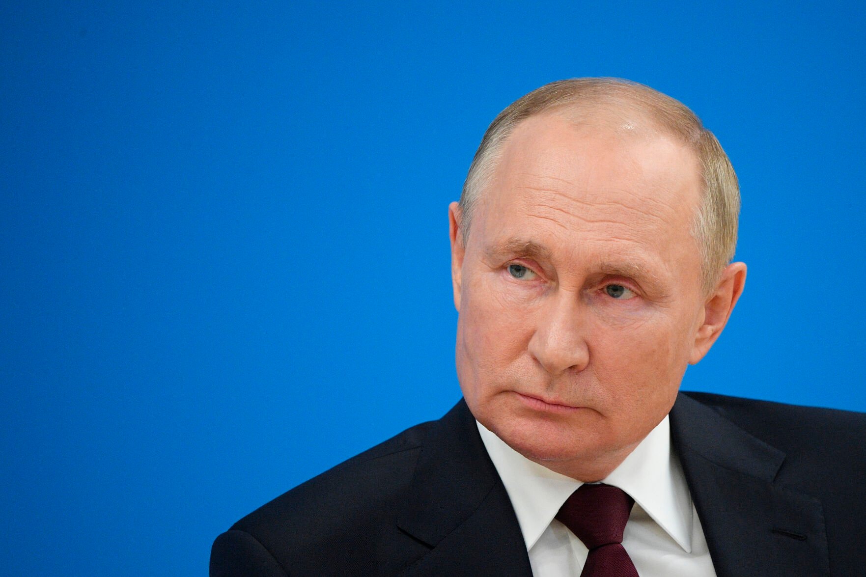 <p>Russian President Vladimir Putin speaks to winners of cultural, scientific and sports student competitions at the Museum and Theatre Educational Complex in Kaliningrad, Russia, on Sept. 1, 2022.</p>