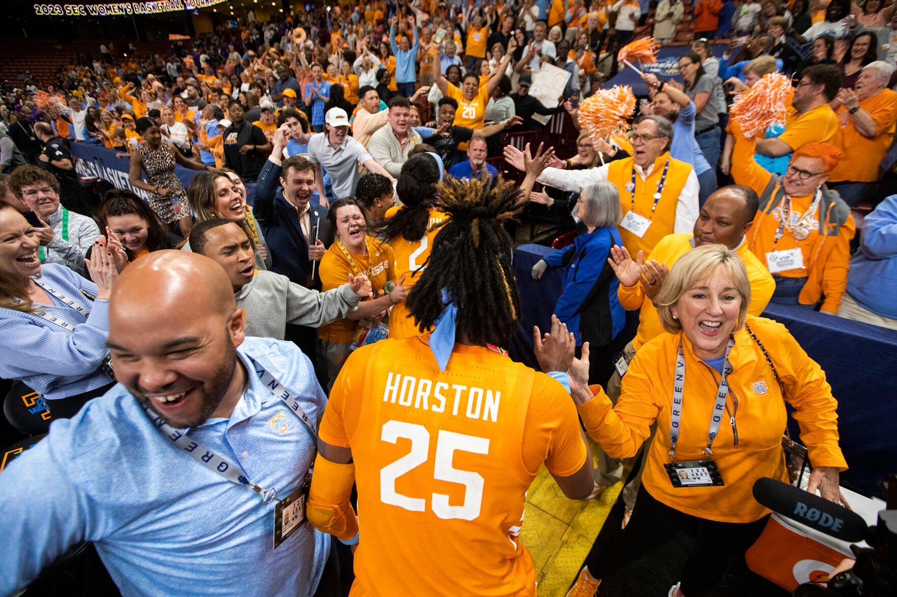<p>Tennessee fans cheer for player Jordan Horston (25) after they upset LSU 69-67 to advance to the championship game of the Southeastern Conference tournament on Saturday.</p>