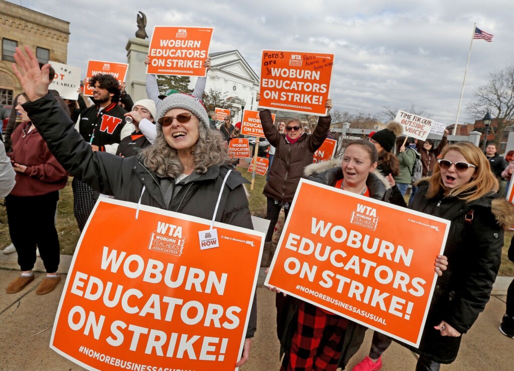 Democrats Divided Over Strikes By Teachers, Principals