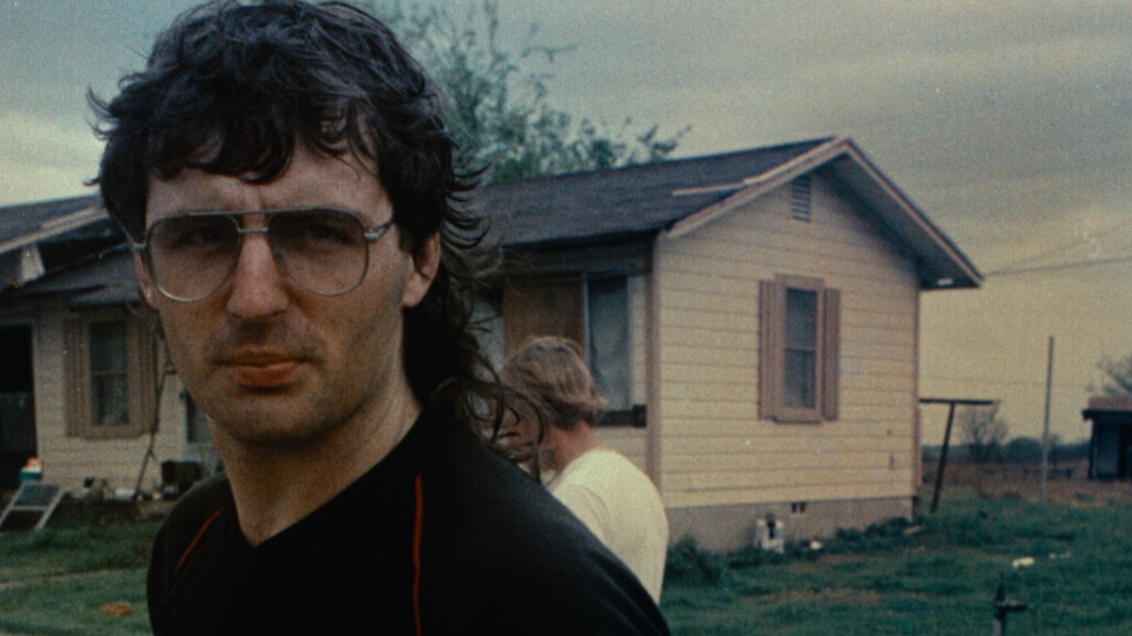 ‘waco’ Offers A Stark Look Back At The Standoff And Its Aftermath