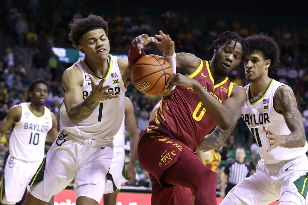 Iowa St. Halts Skid, Tops No. 7 Baylor