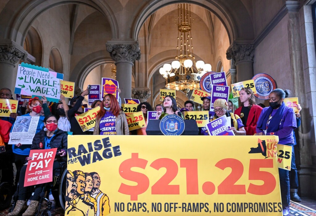 Push In States For $20 Minimum Wage As Inflation Persists