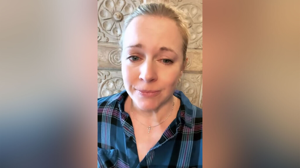Actress Melissa Joan Hart Describes Helping Children Flee Campus After Nashville School Shooting