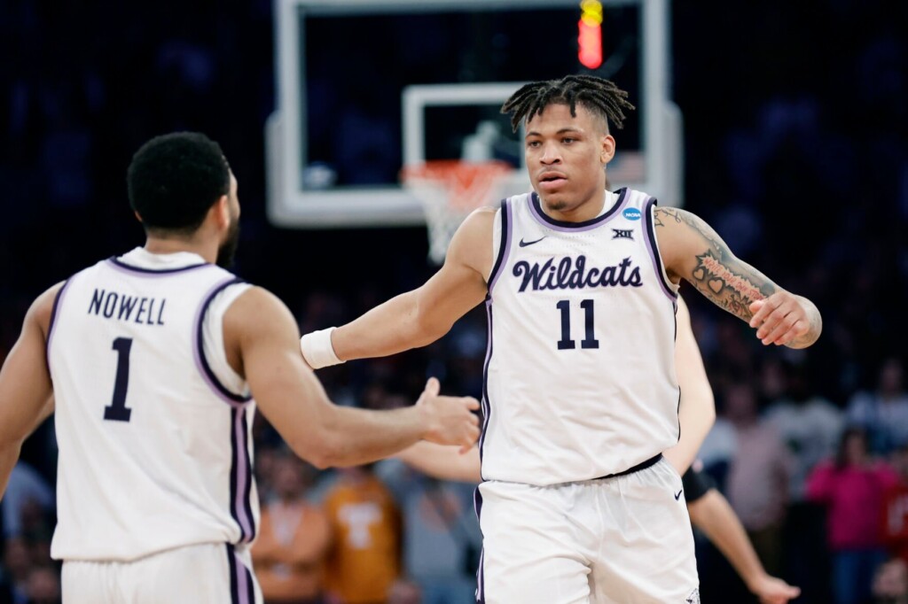 Different Types Of Transfers Helped Ksu, Fau To Elite Eight