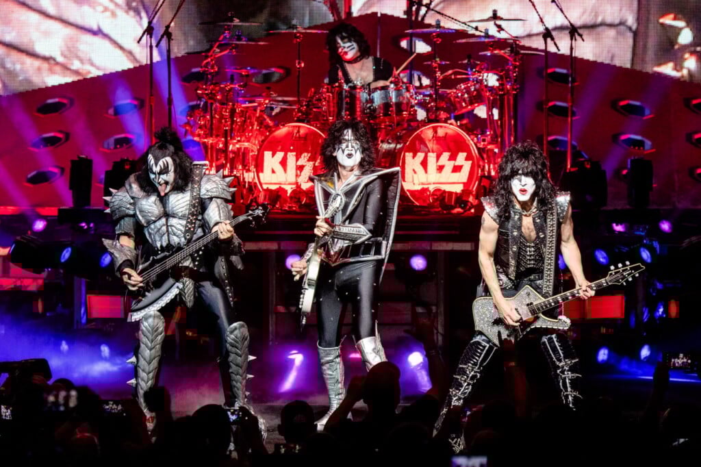 Kiss Reveals Last Dates Of Farewell Tour, Ending In Nyc