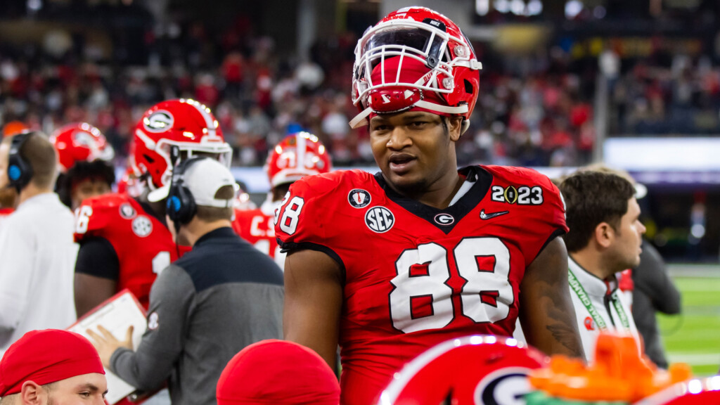 Former Uga Football Star Jalen Carter Sentenced To Probation In Crash That Killed Teammate And Team Staffer, His Attorney Says