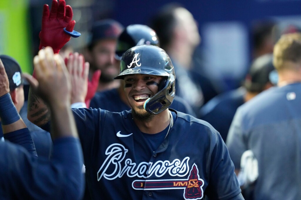 Braves Make Apparent Ss Decision; Díaz Focusing On Reds Role