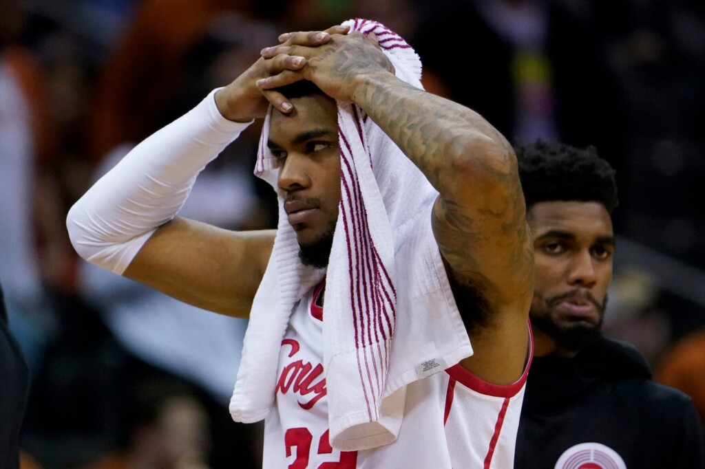 Crazy Eight: No Top Seeds Among Last 8 In March Madness