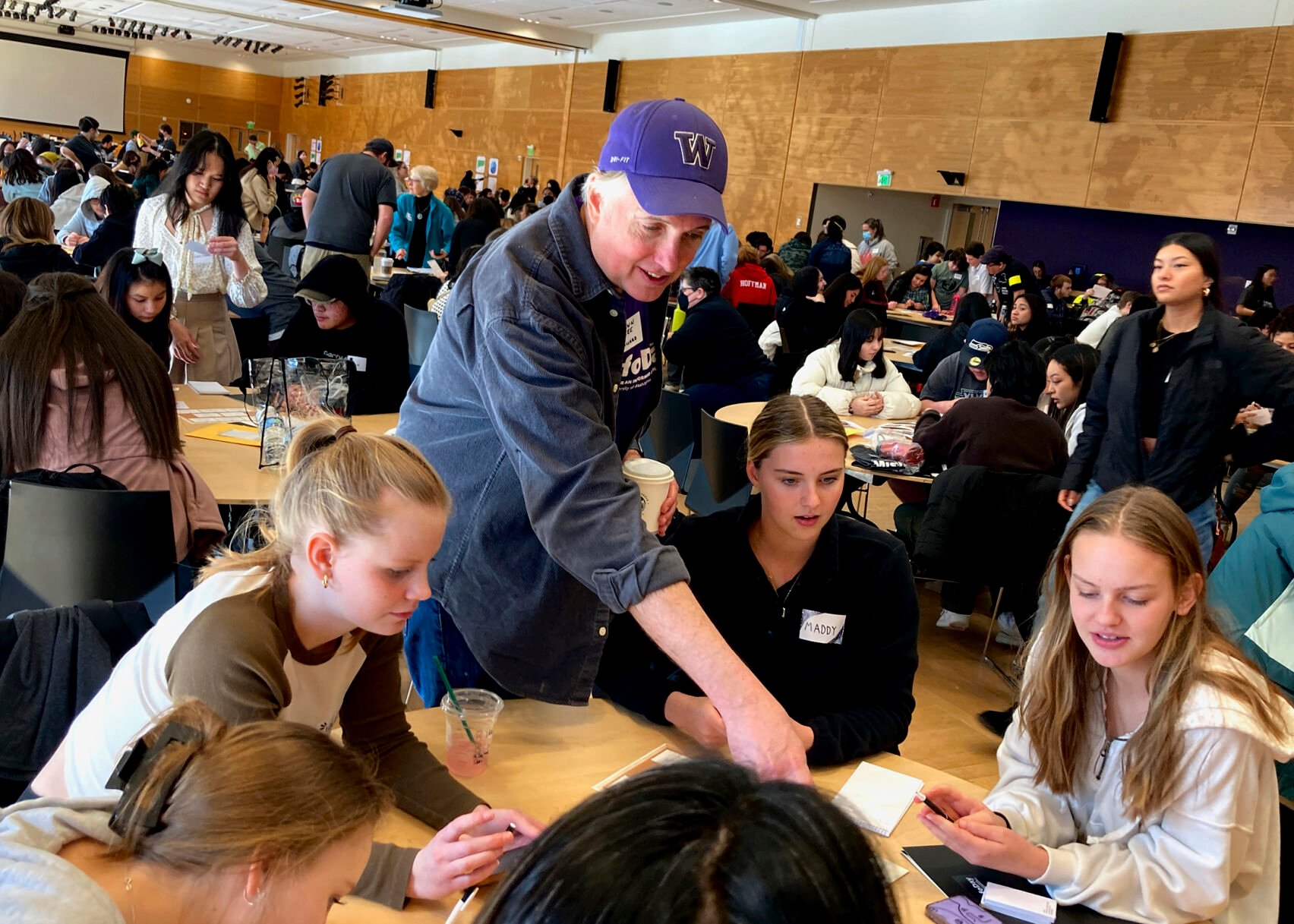 <p>Ballard High School social studies teacher Shawn Lee talks to his students March 14 at MisinfoDay, an event hosted by the University of Washington to help high school students identify and avoid misinformation, in Seattle.</p>