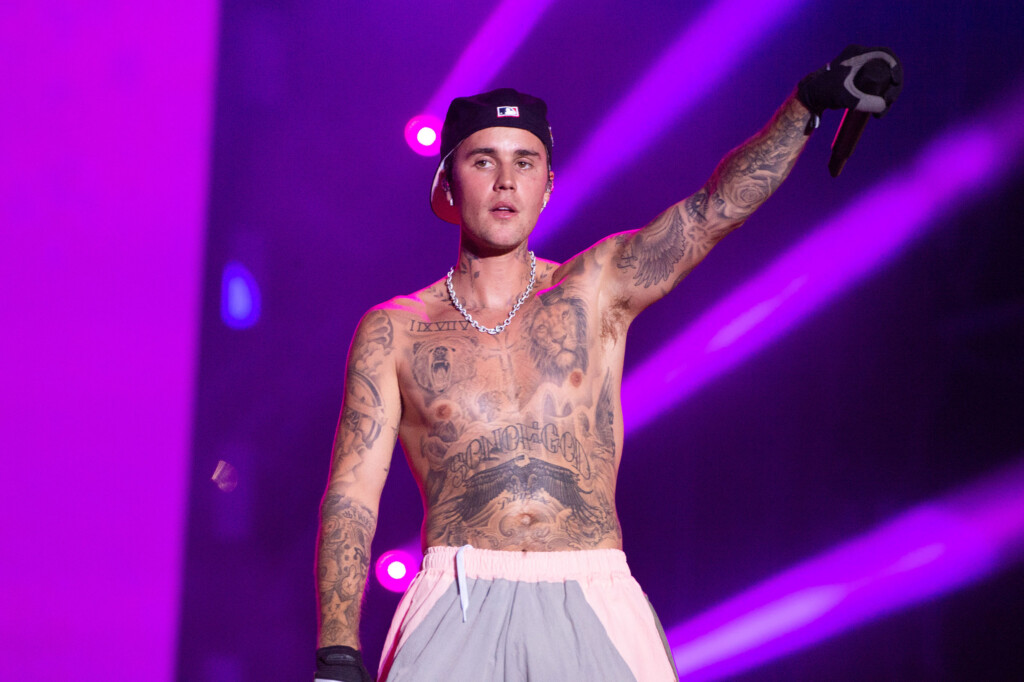 Justin Bieber Cancels Remaining Justice World Tour Dates
