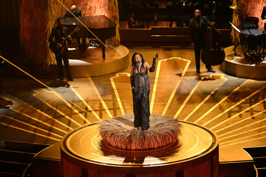 Rihanna Has Performed On Two Of The Year’s Biggest Stages, But Still No New Album