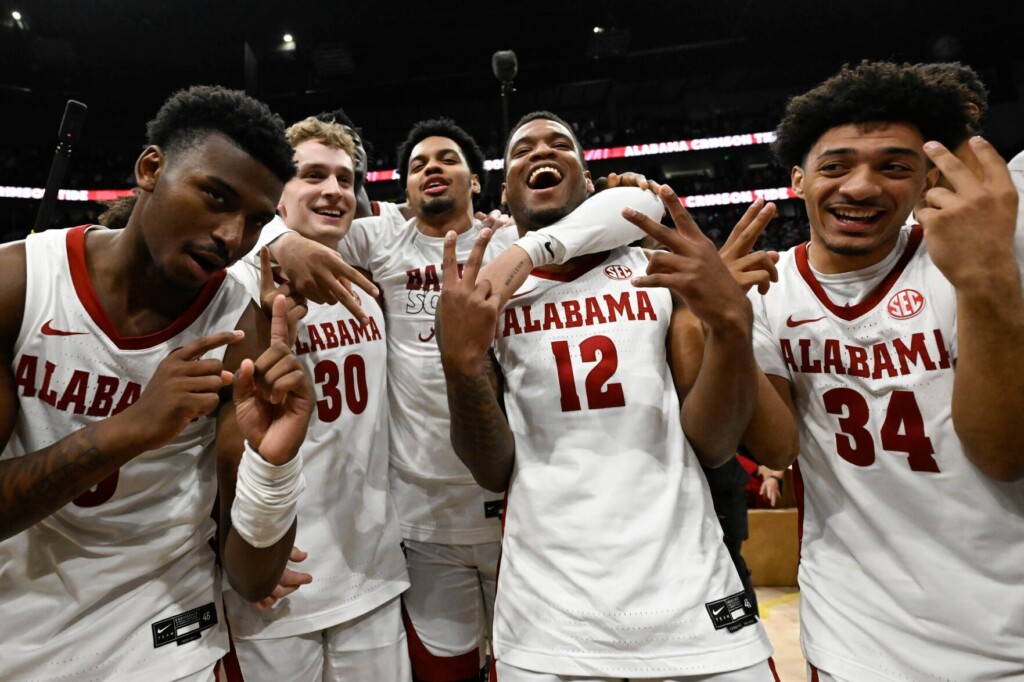 Alabama, Houston Top Final Ap Top 25 Ahead Of March Madness