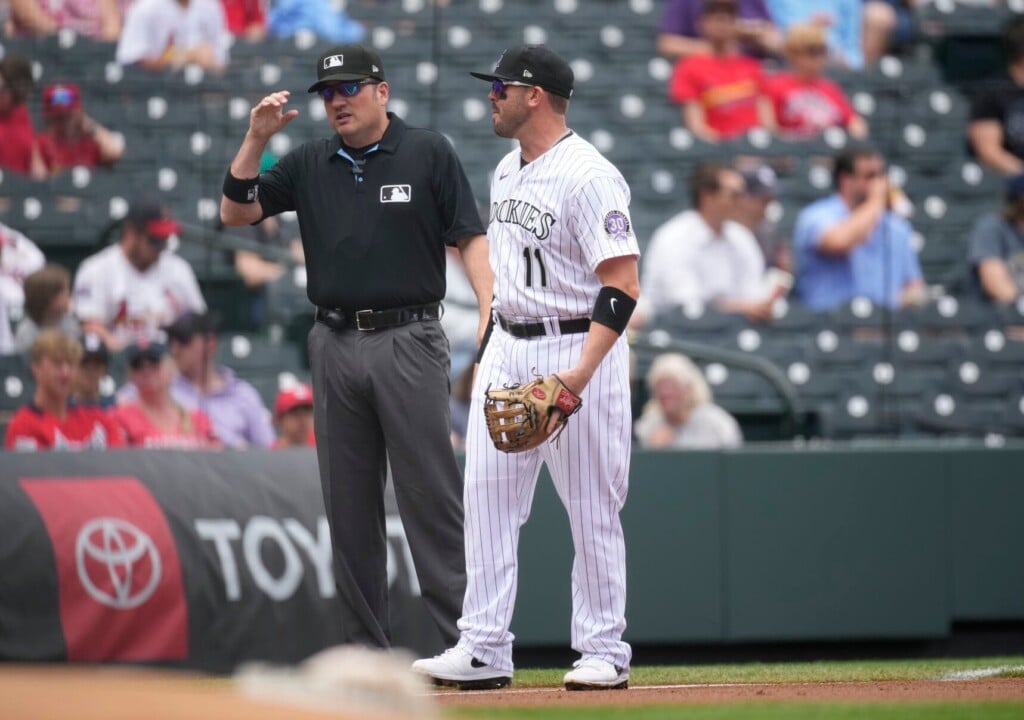Mlb Players Find Less Time For Small Talk With Pitch Clock