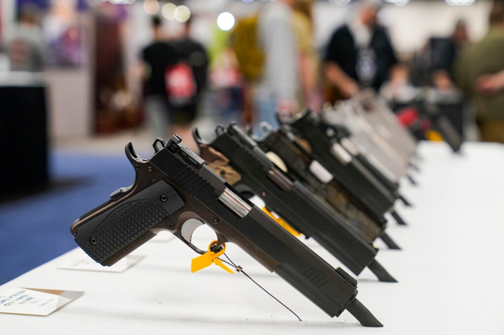 Nra Shows Gun Rights Power, But Pushback Grows From Shootings