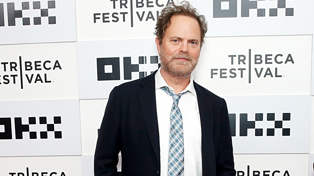 Rainn Wilson Sat Next To An Unsuspecting ‘office’ Viewer On A Flight
