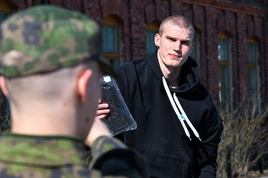 Nba Star Lauri Markkanen Undertaking Military Service In Finland