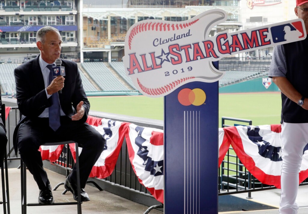 Big Ten Hires Ex Mlb Exec Tony Petitti As New Commissioner